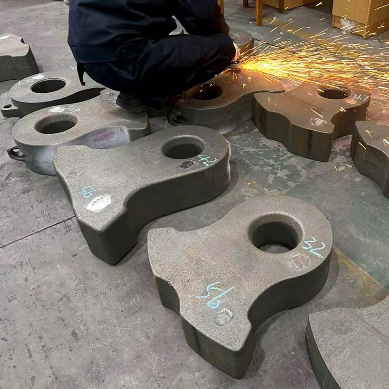 Differential Heat Treatment (DHT) Metal scrap shredder hammer - 1 Differential Heat Treatment (DHT) Metal scrap shredder hammer - 1